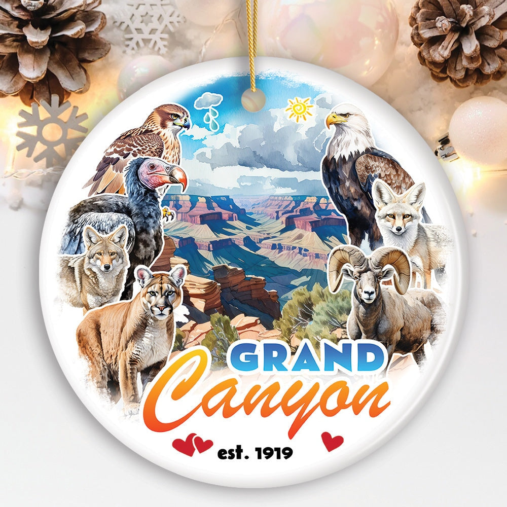 ForProduct-01BreathtakingGrandCanyonHandmadeOrnament_VintageColoradoNatureandNationalParkSouvenirMockupGroup-05.jpg