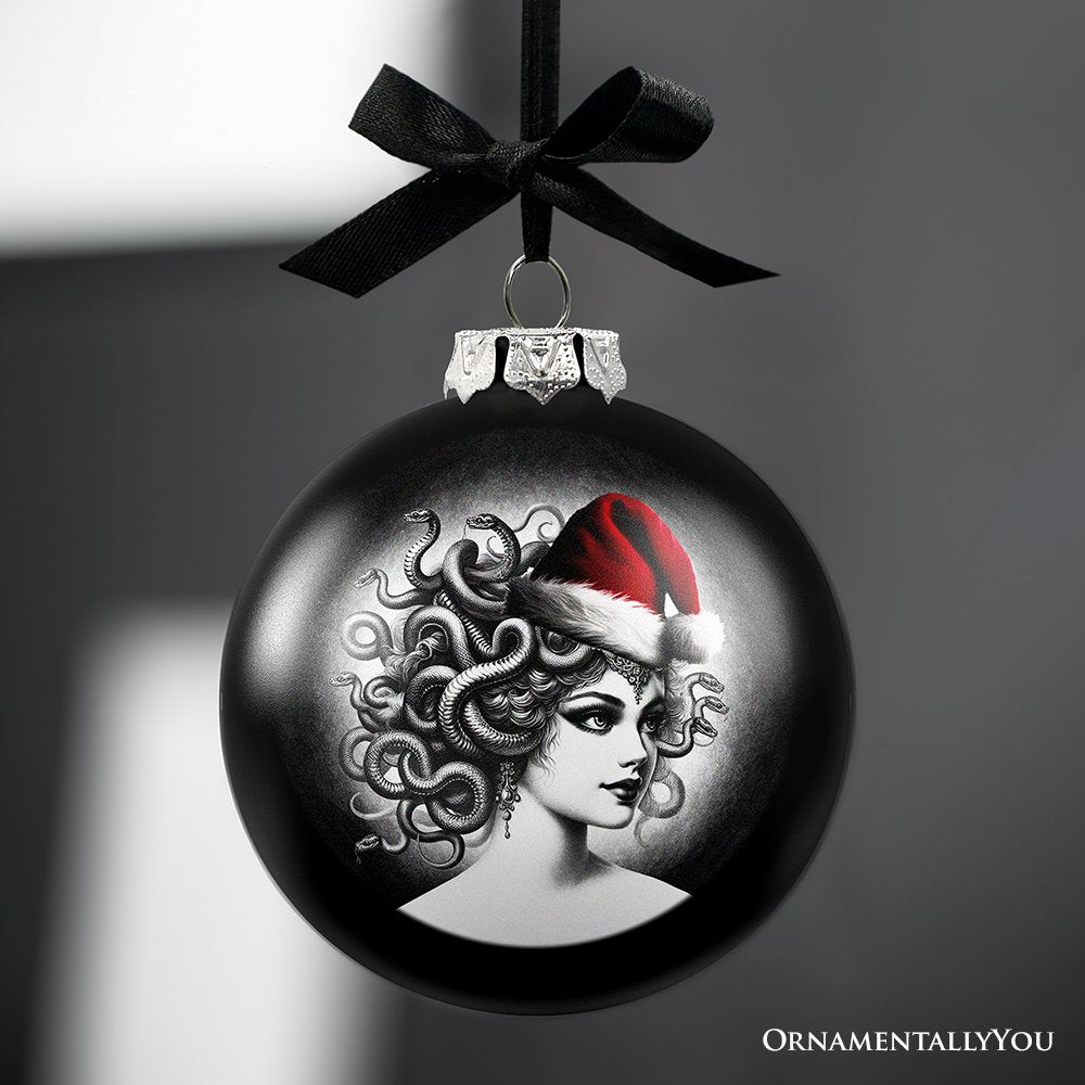 ForProduct-02MedussaChristmasSpookyPortraitGlassOrnament_BlackHorrorHalloweenTreeDecoration.jpg
